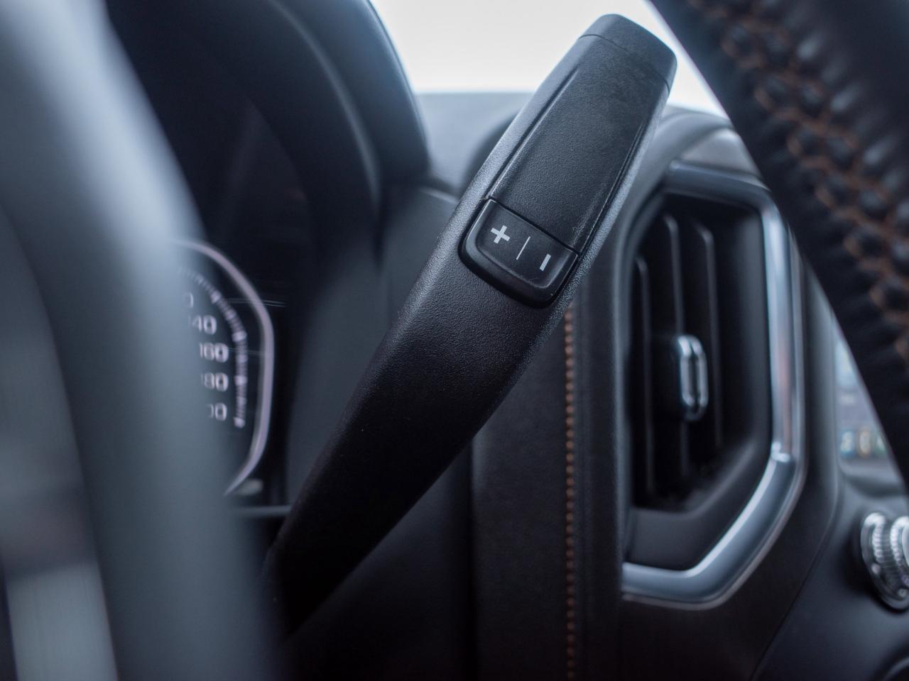 2022 GMC Sierra 1500 Limited AT4 - Heated and Cooled Front Seats Photo