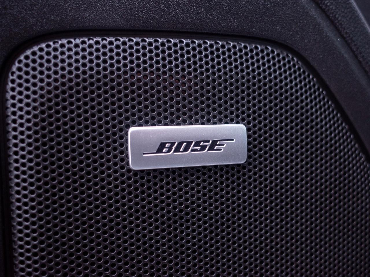 2022 GMC Sierra 1500 Limited AT4 - Heated and Cooled Front Seats Photo