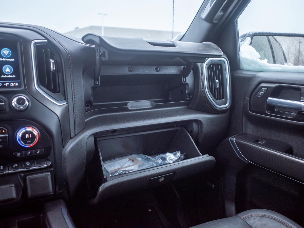 2022 GMC Sierra 1500 Limited AT4 - Heated and Cooled Front Seats Photo