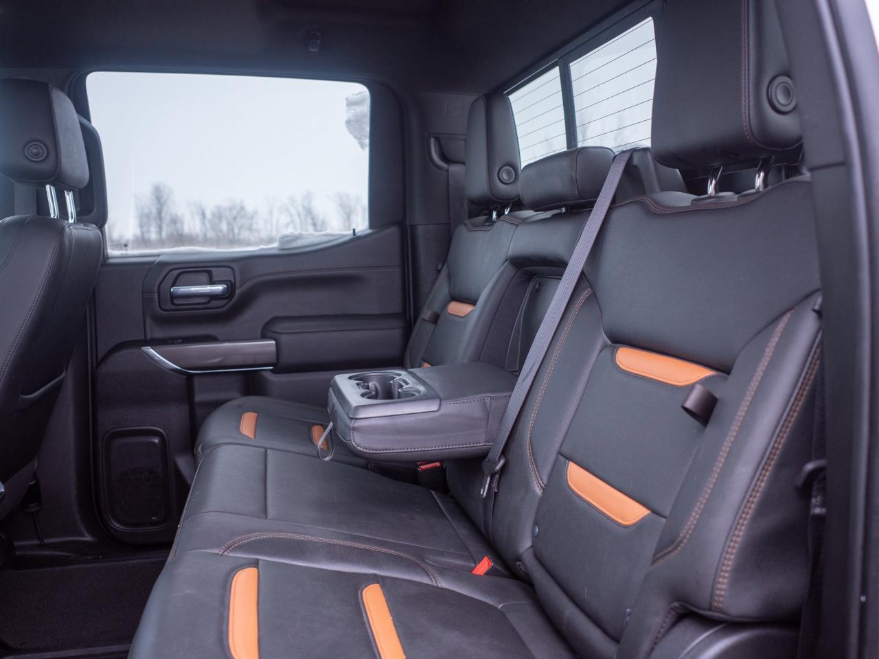 2022 GMC Sierra 1500 Limited AT4 - Heated and Cooled Front Seats Photo