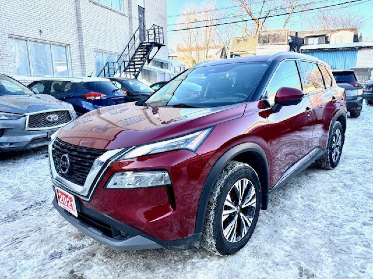 2021 Nissan Rogue SV PREMIUM, AWD, PRO-PILOT, MOONROOF, LEATHERETTE Photo