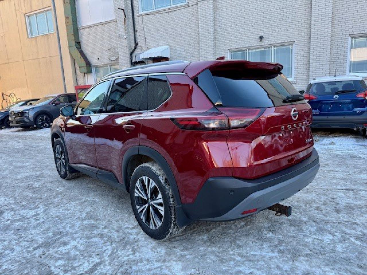 2021 Nissan Rogue SV PREMIUM, AWD, PRO-PILOT, MOONROOF, LEATHERETTE Photo