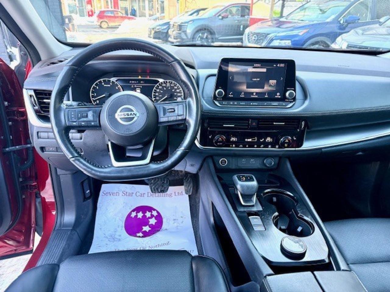 2021 Nissan Rogue SV PREMIUM, AWD, PRO-PILOT, MOONROOF, LEATHERETTE Photo