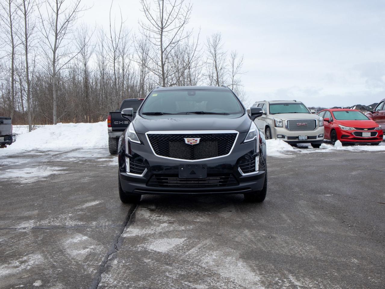 2023 Cadillac XT5 AWD Sport Photo2
