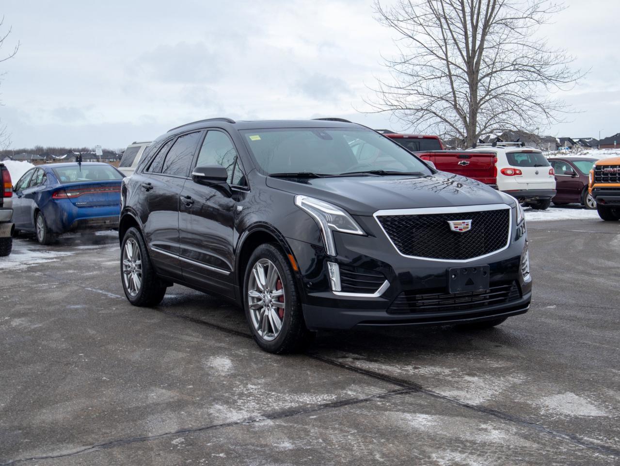 2023 Cadillac XT5 AWD Sport Photo