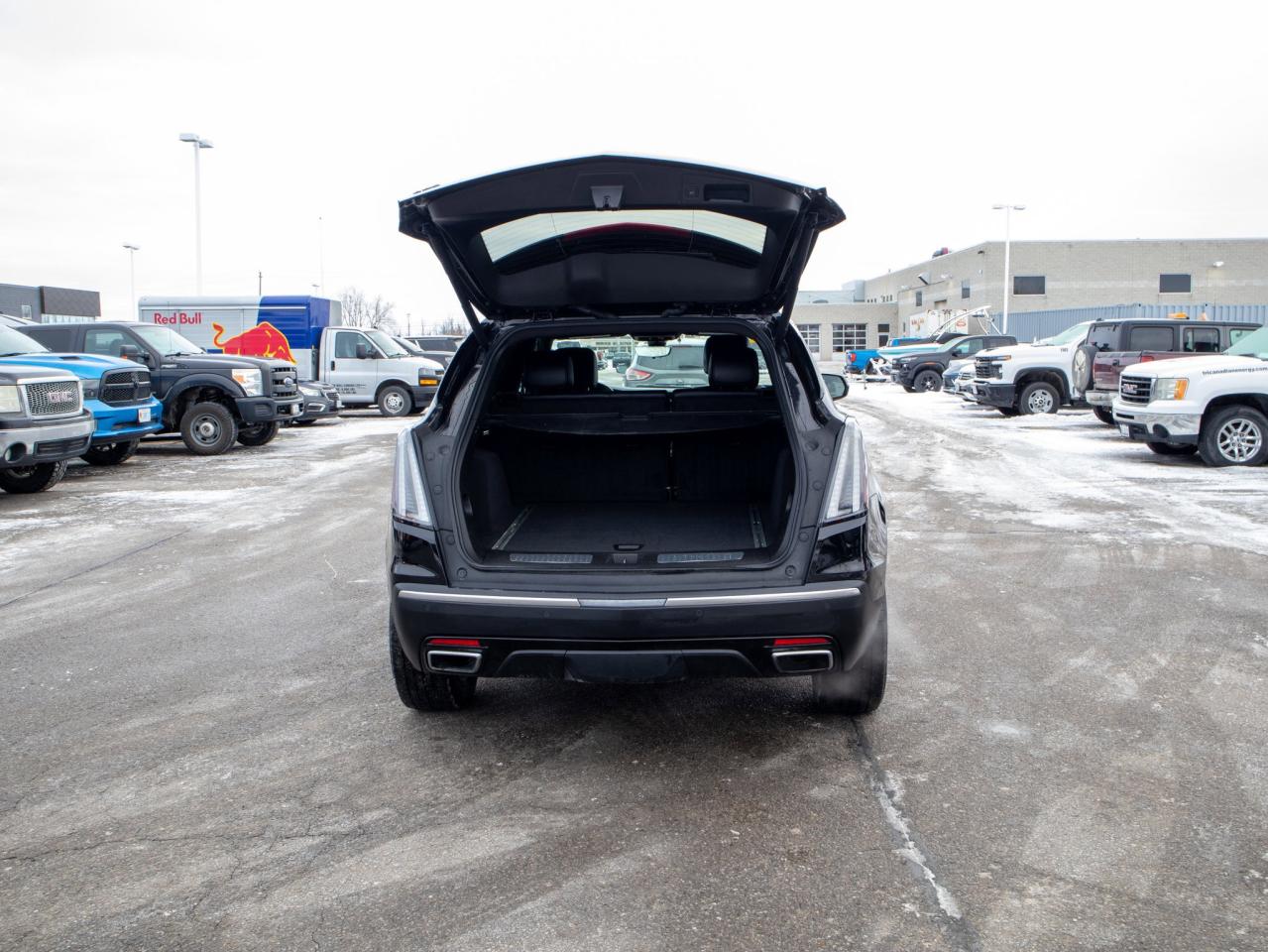 2023 Cadillac XT5 AWD Sport Photo