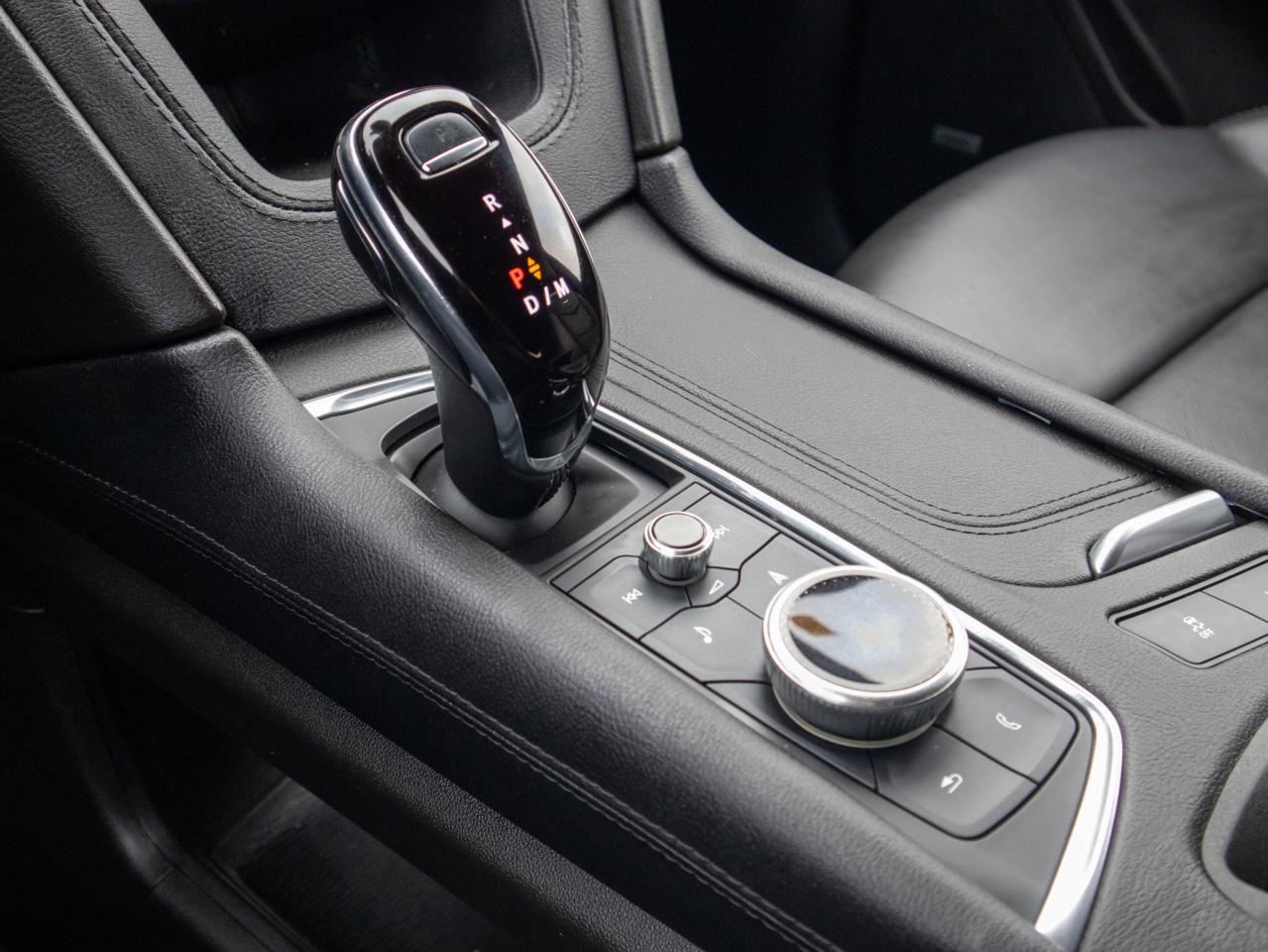 2023 Cadillac XT5 AWD Sport Photo