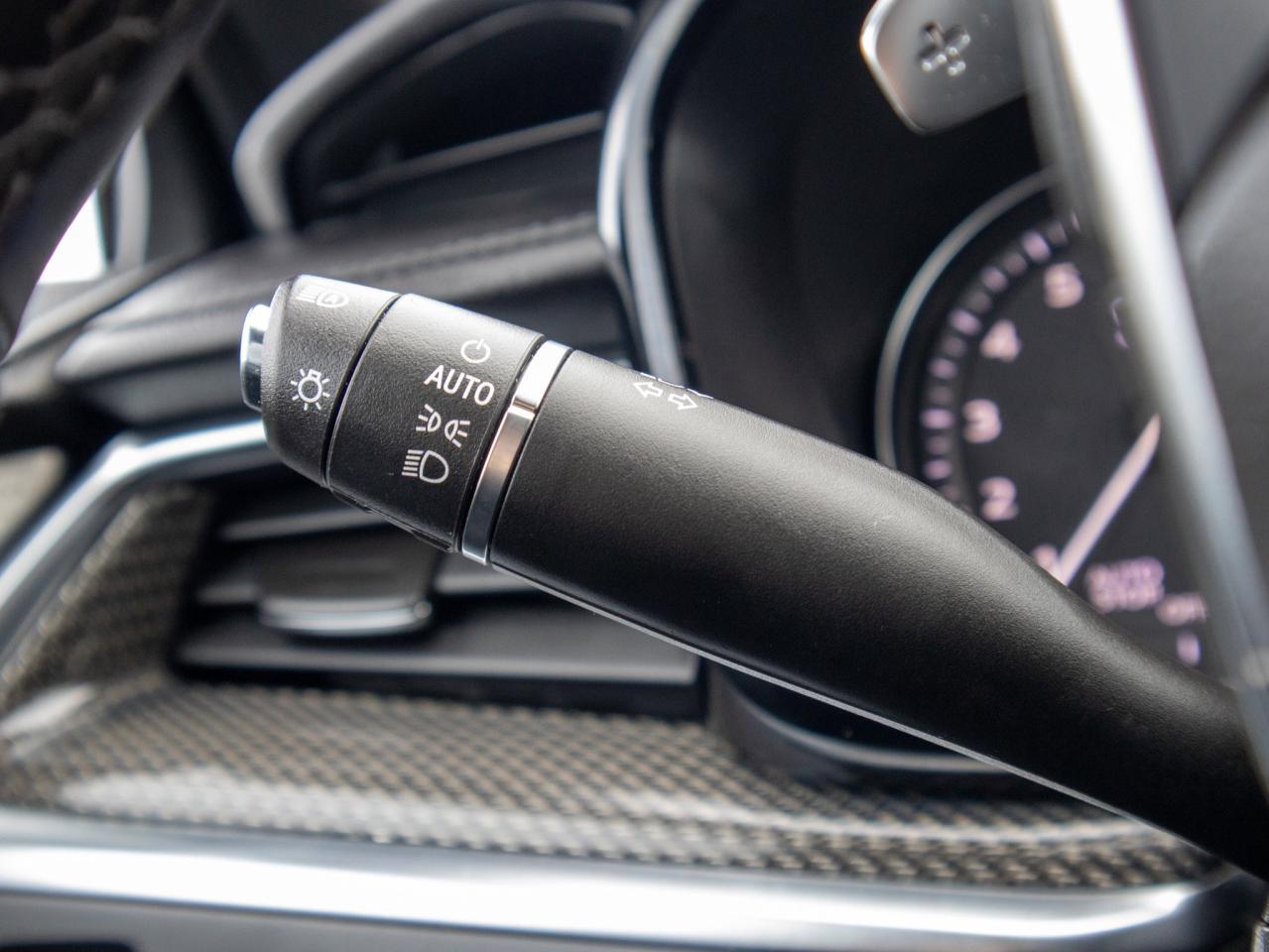 2023 Cadillac XT5 AWD Sport Photo