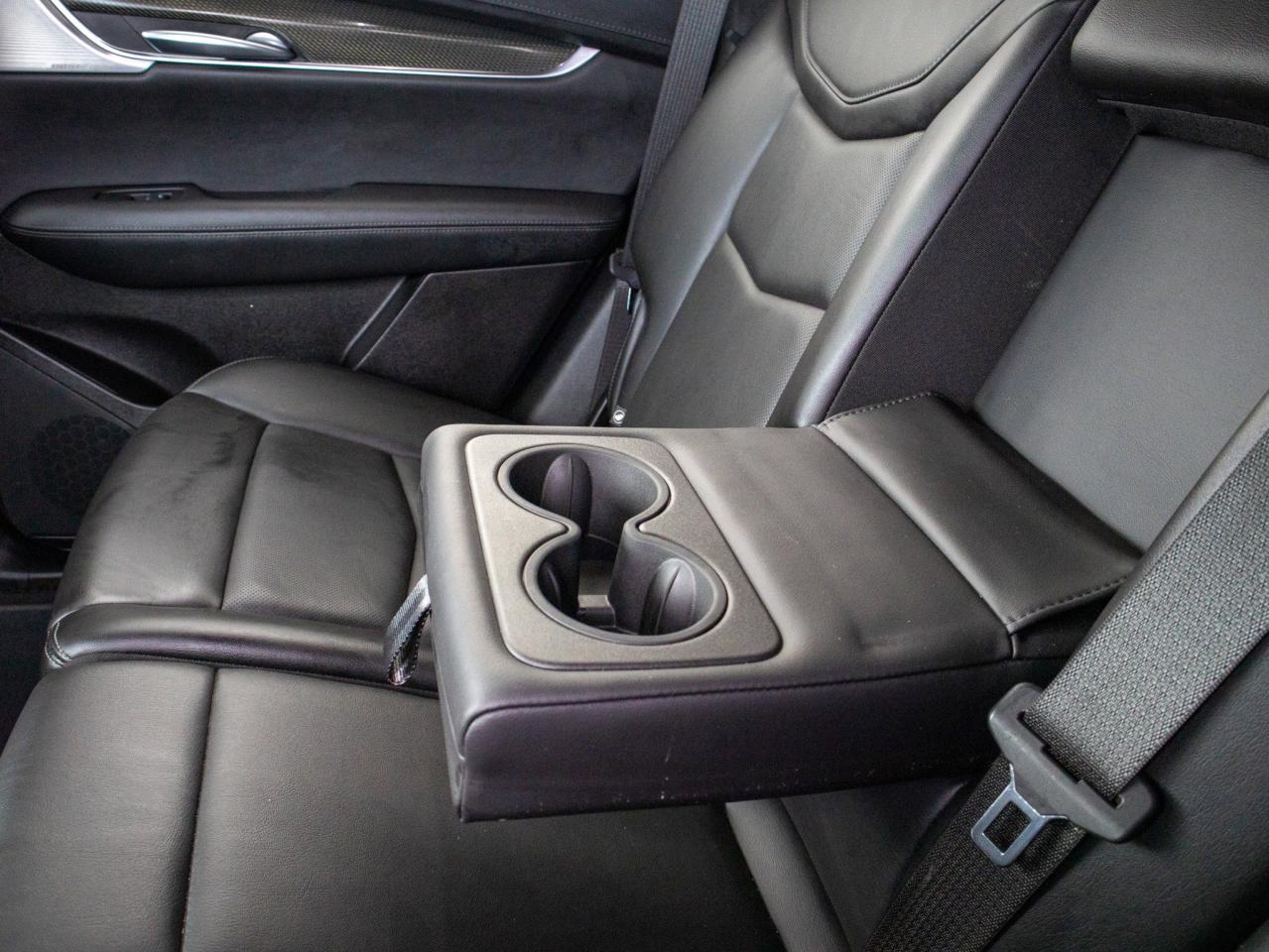 2023 Cadillac XT5 AWD Sport Photo