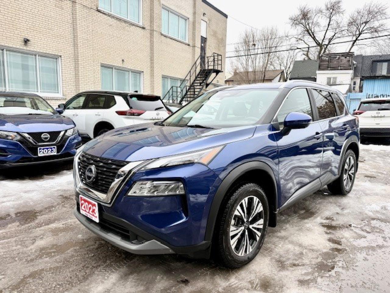 2023 Nissan Rogue SV AWD, MOONROOF, APPLE CARPLAY, PRO-PILOT, XM Photo0