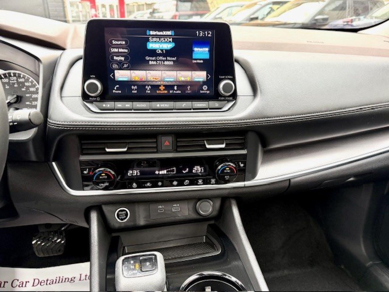 2023 Nissan Rogue SV AWD, MOONROOF, APPLE CARPLAY, PRO-PILOT, XM Photo