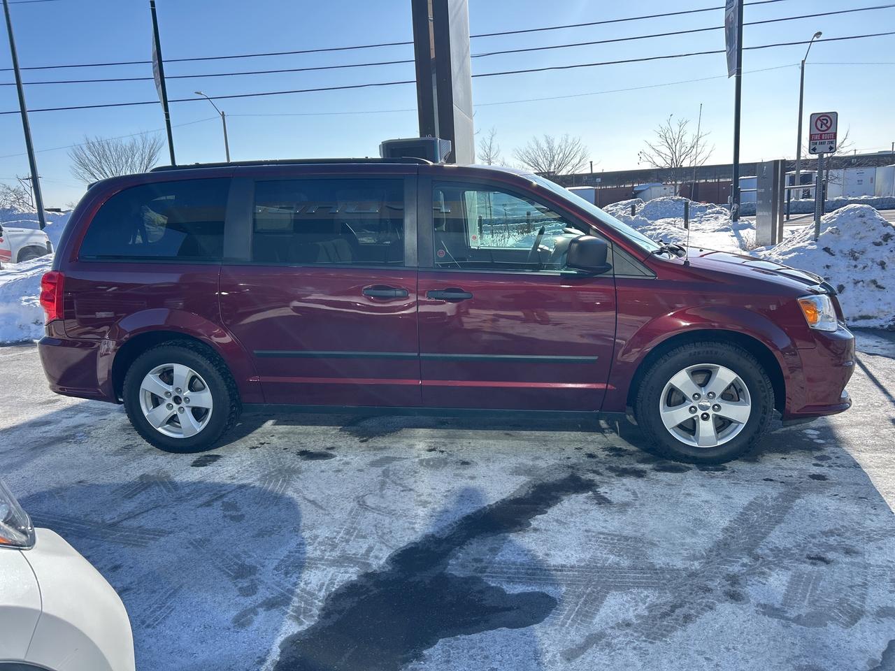 2016 Dodge Grand Caravan 4dr Wgn Canada Value Package   CLEAN CARFAX Photo