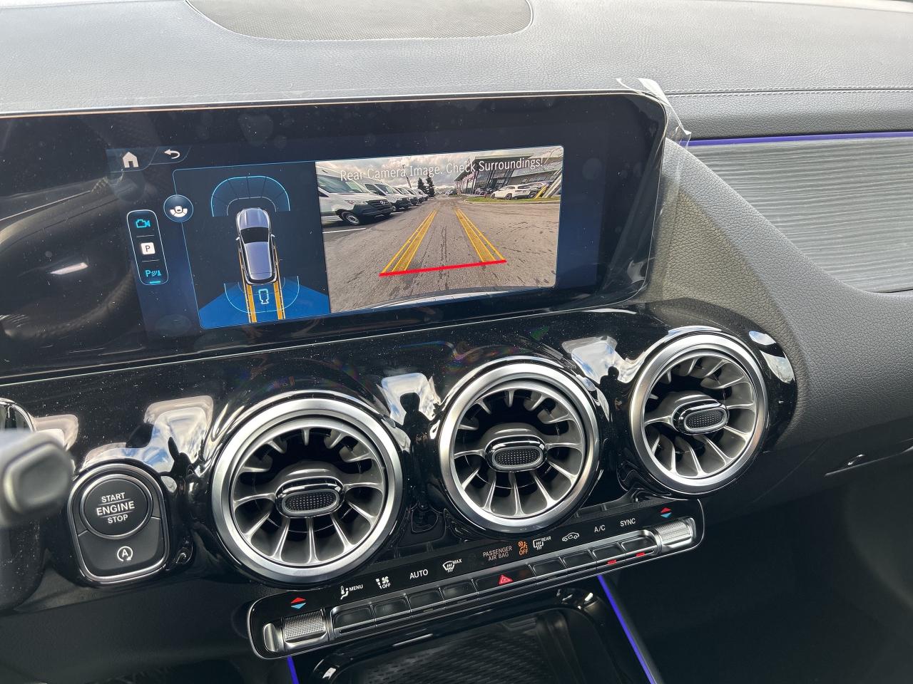 2026 Mercedes-Benz GLA 250 4Matic Photo