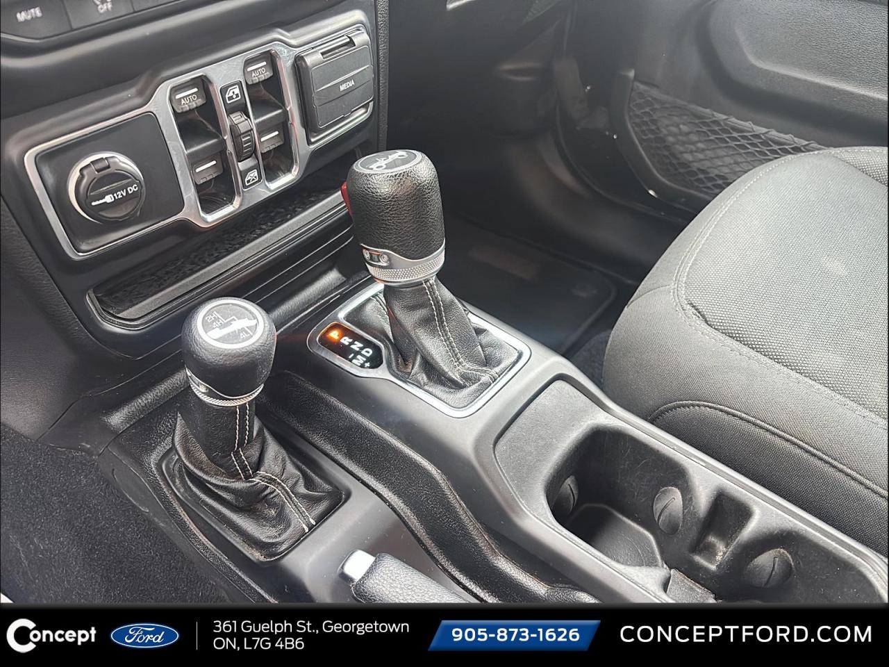 2019 Jeep WRANGLER UNLIMITED SAHARA UNLIMITED   DUAL TOPS Photo