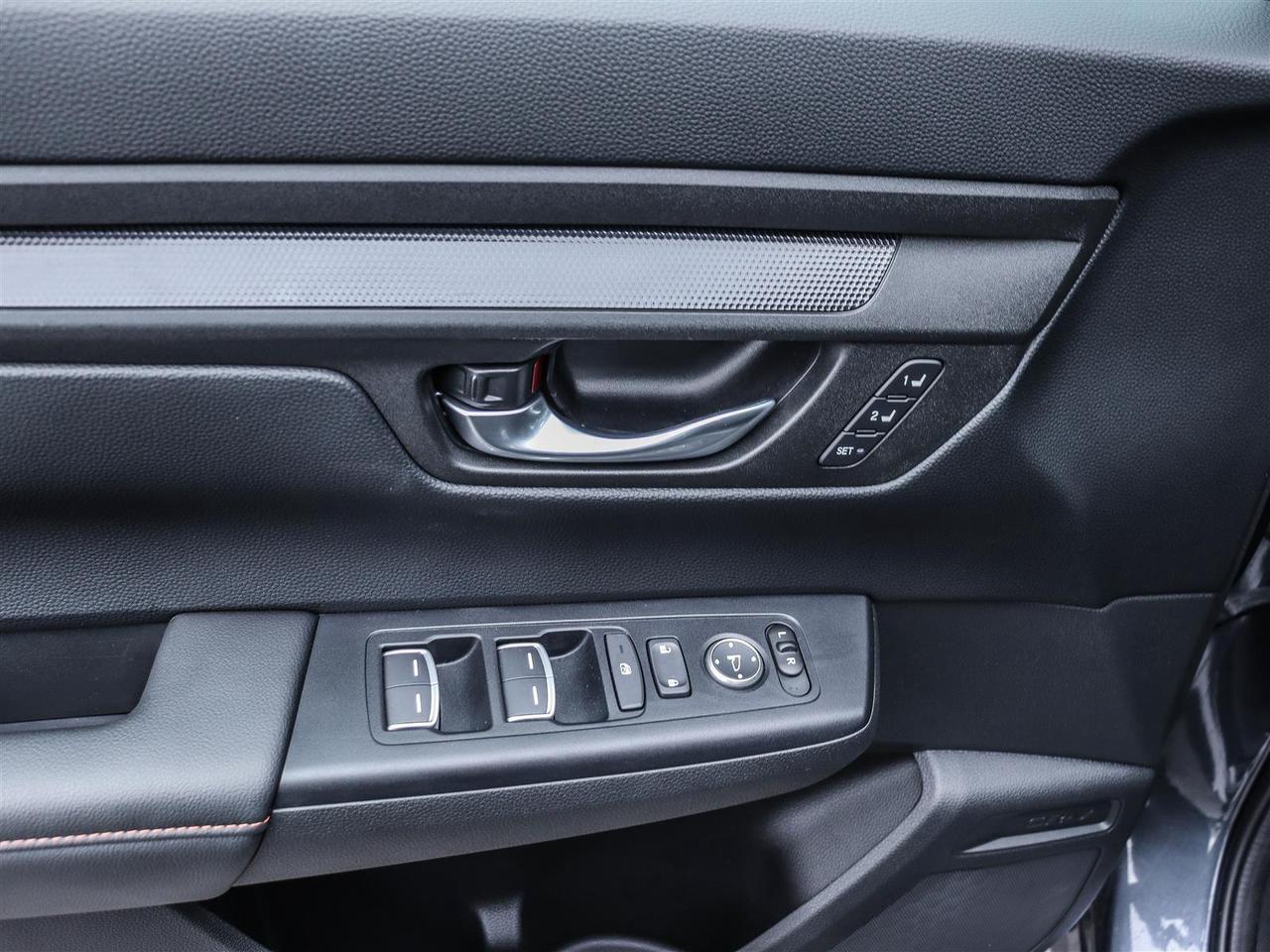 2024 Honda CR-V Hybrid EX-L HYBRID AWD LEATHER Photo