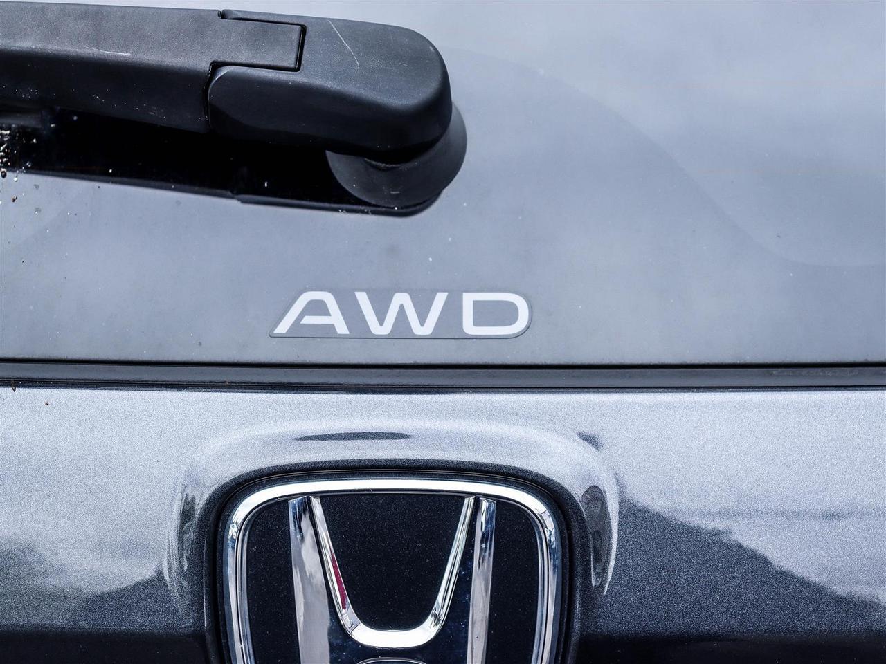 2024 Honda CR-V Hybrid EX-L HYBRID AWD LEATHER Photo