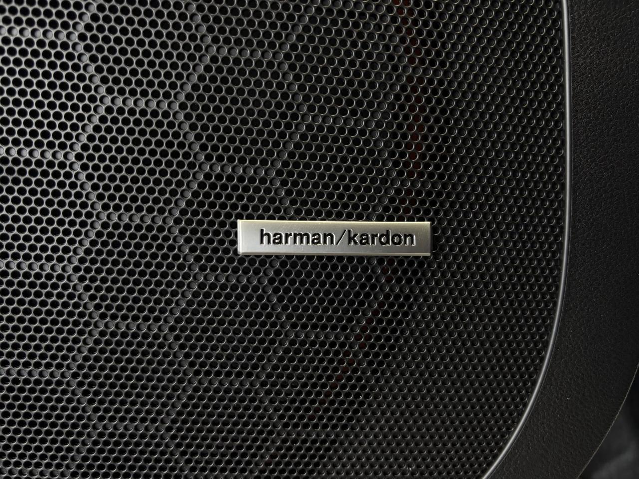 2025 Subaru ASCENT SPORT  7 PASS   ONE OWNER  CLEAN CARFAX  NAVI  AWD Photo