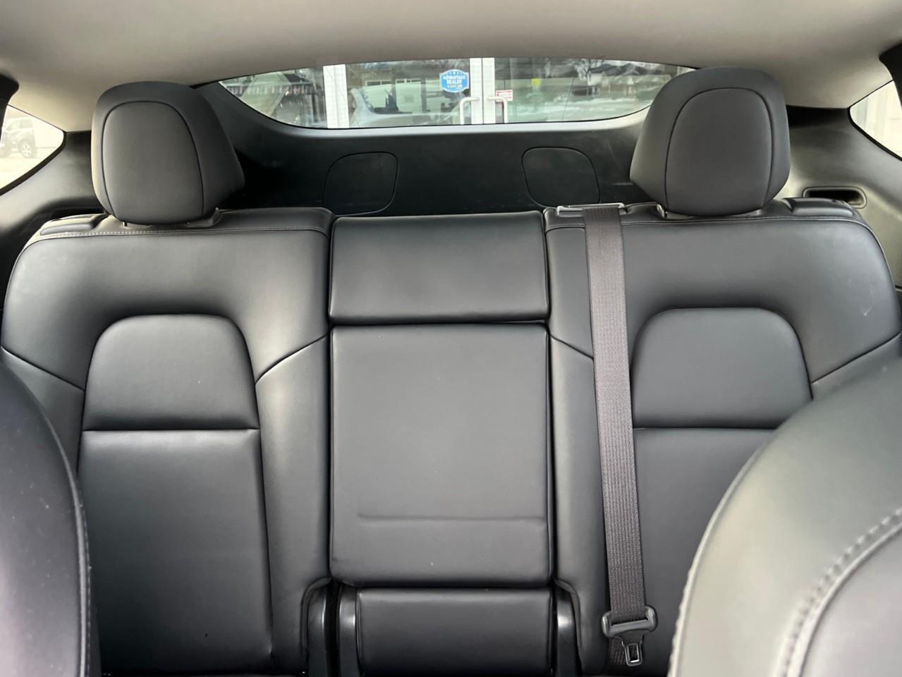 2021 Tesla Model Y STANDARD RANGE LOCAL TRADE Photo