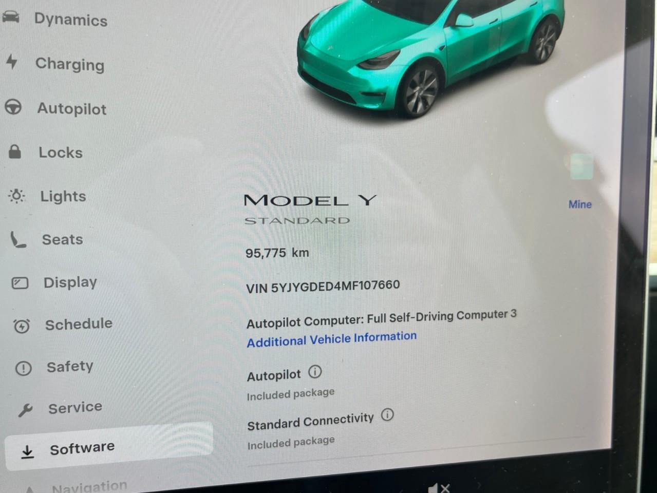 2021 Tesla Model Y STANDARD RANGE LOCAL TRADE Photo