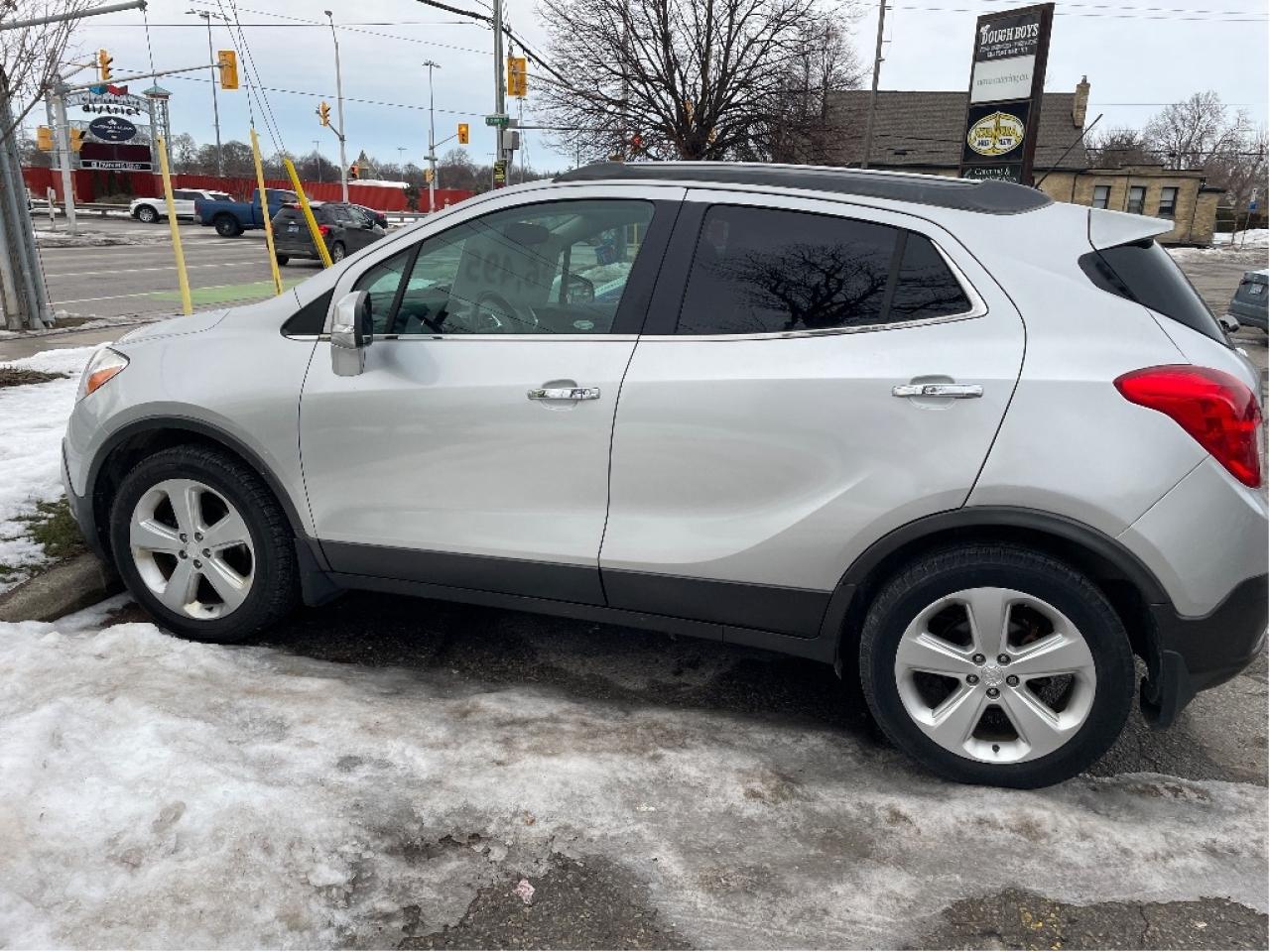 2015 Buick Encore Convenience Photo0