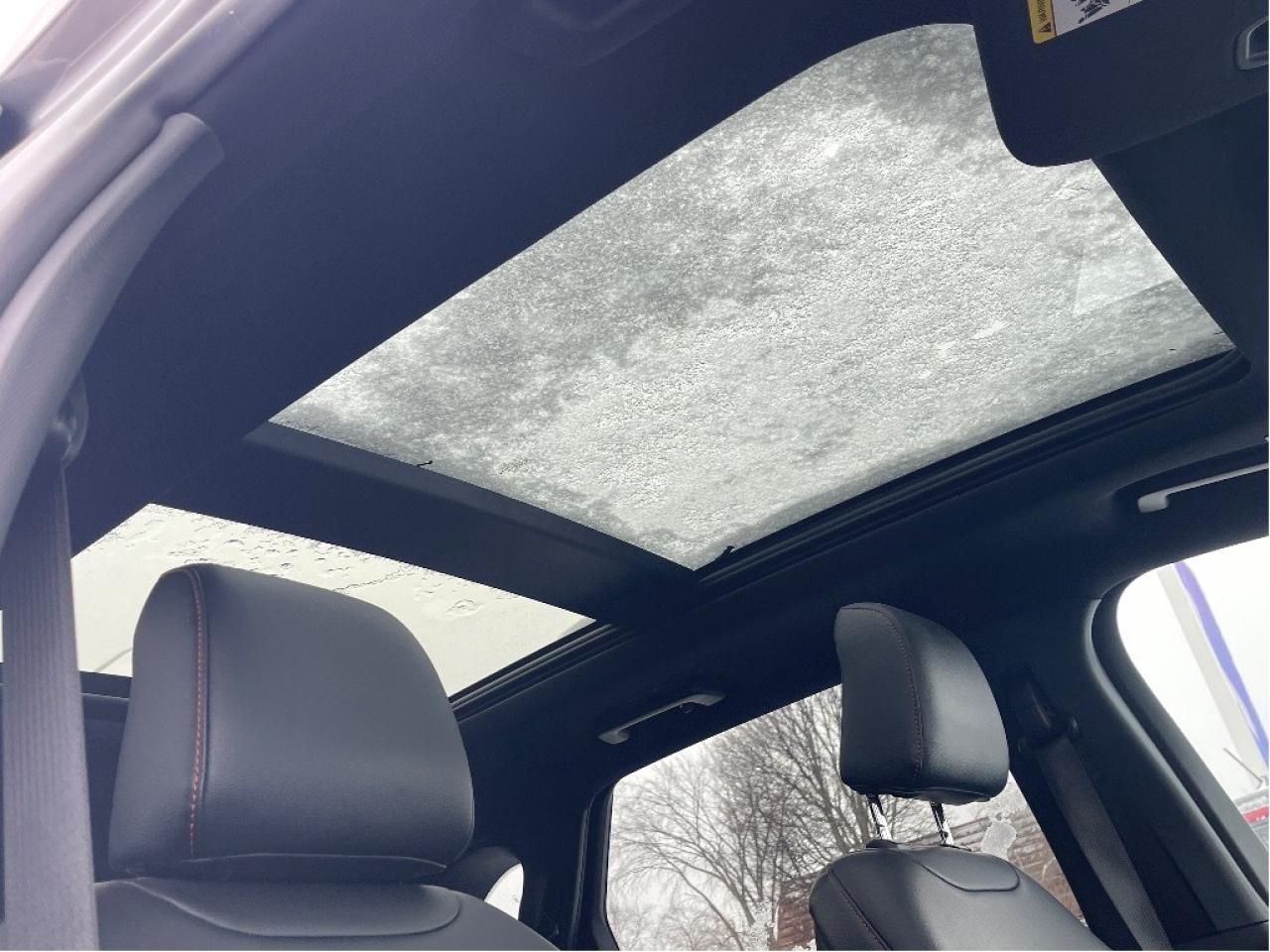 2024 Ford Edge ST LINE 2.0L LEATHER PANO ROOF ADAPTIVE CRUISE Photo