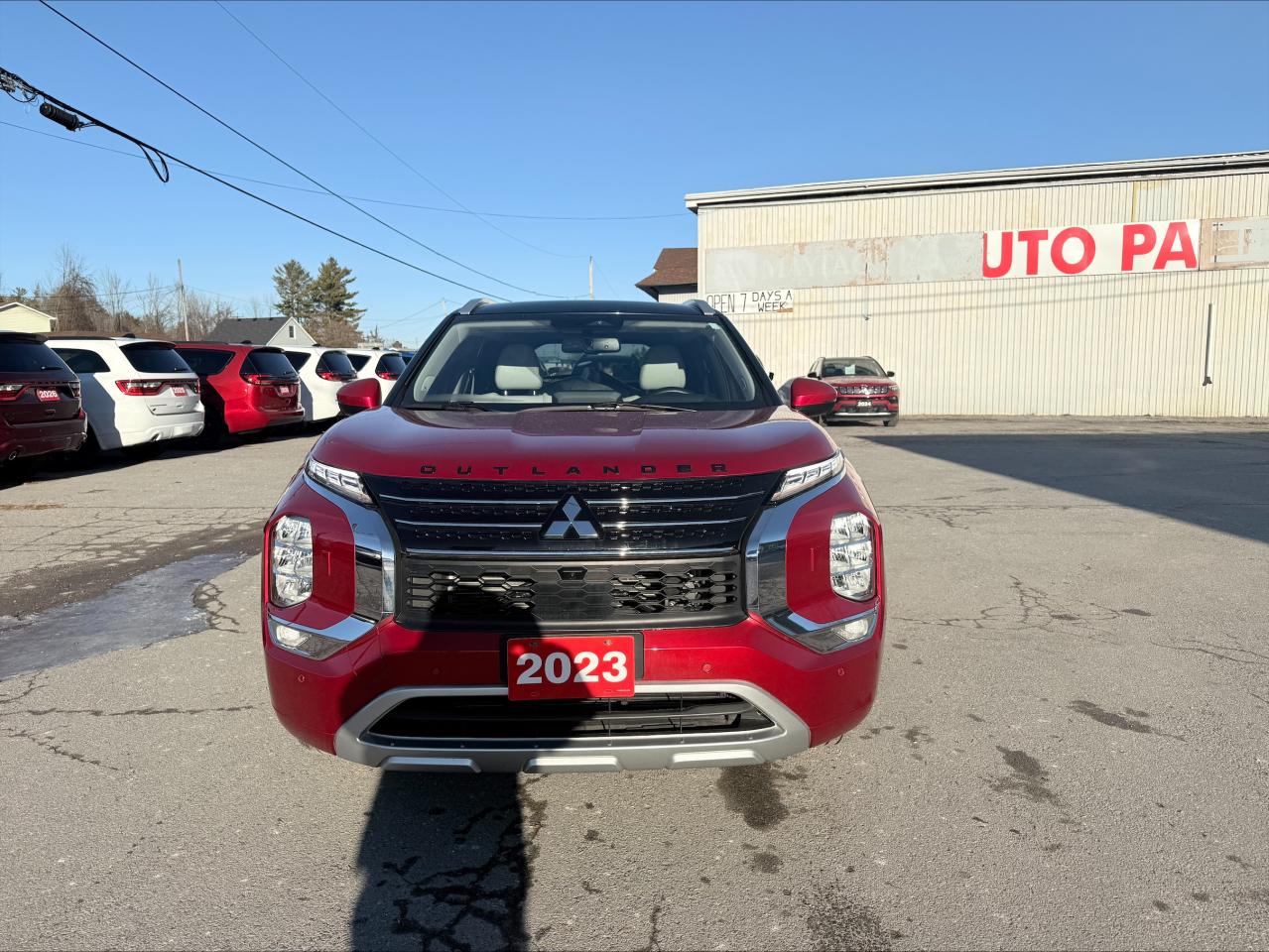 2023 Mitsubishi Outlander GT S-AWC- Pano Sunroof - Bose Sound - Clean Carfax Photo