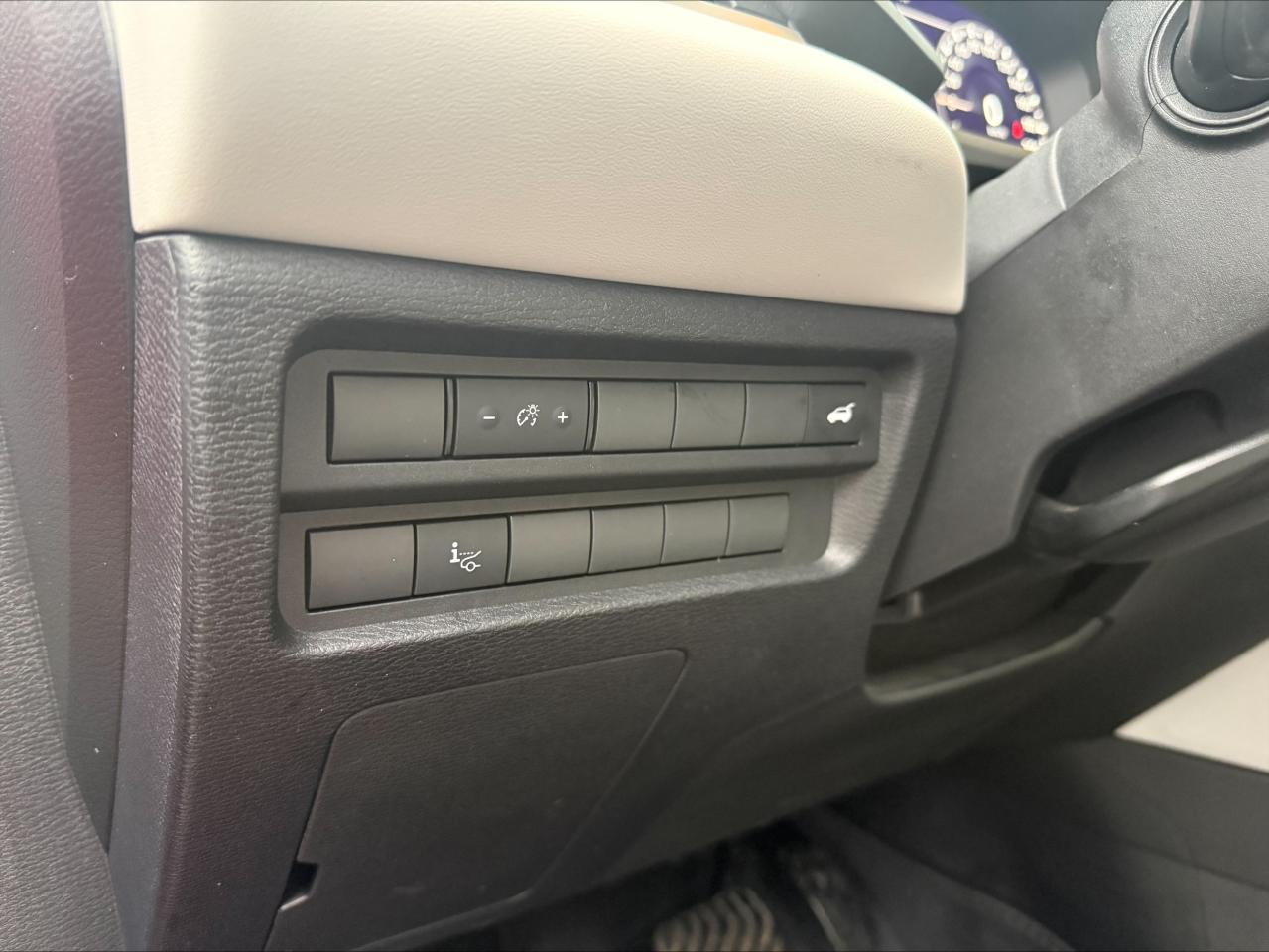 2023 Mitsubishi Outlander GT S-AWC- Pano Sunroof - Bose Sound - Clean Carfax Photo