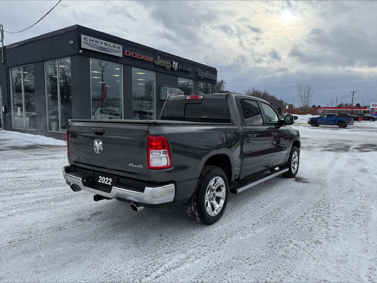 2022 RAM 1500 Big Horn 4x4 Crew Cab 5'7  Box - Alpine Sound! Photo