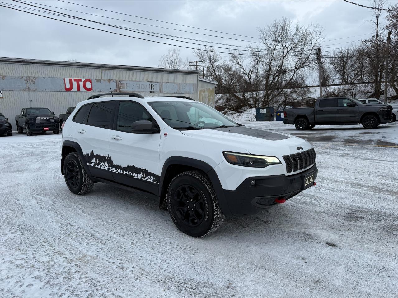 2020 Jeep Cherokee Trailhawk Elite 4x4 - Pano Sunroof - Alpine Photo
