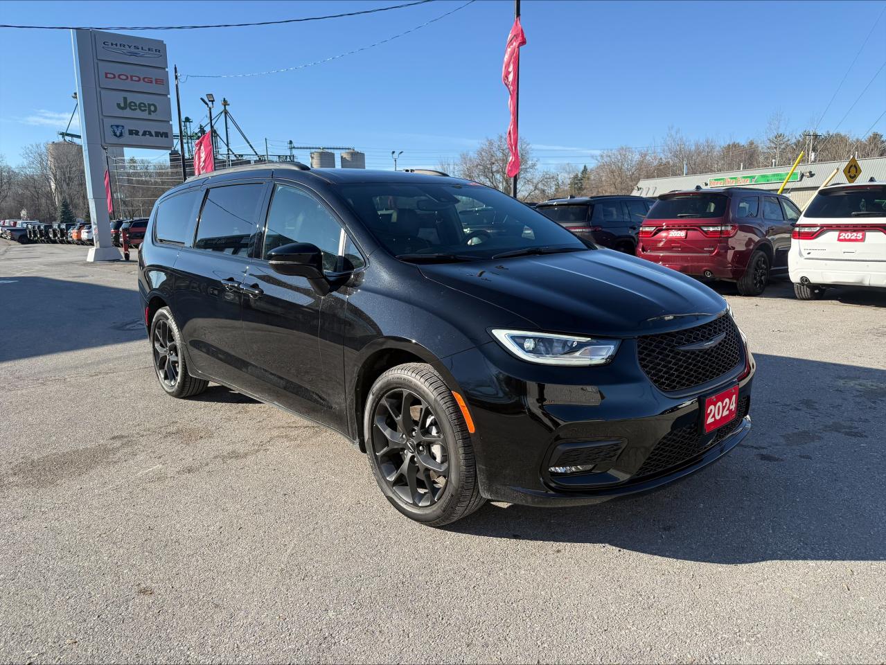 2024 Chrysler Pacifica LIMITED ALL  WHEEL DRIVE !!!  - PANOROOF - DEMO Photo