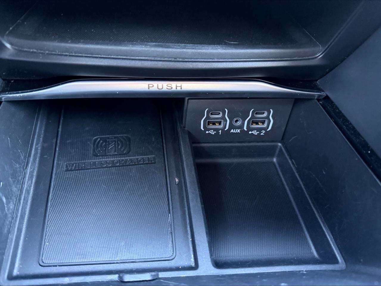 2024 Chrysler Pacifica LIMITED ALL  WHEEL DRIVE !!!  - PANOROOF - DEMO Photo