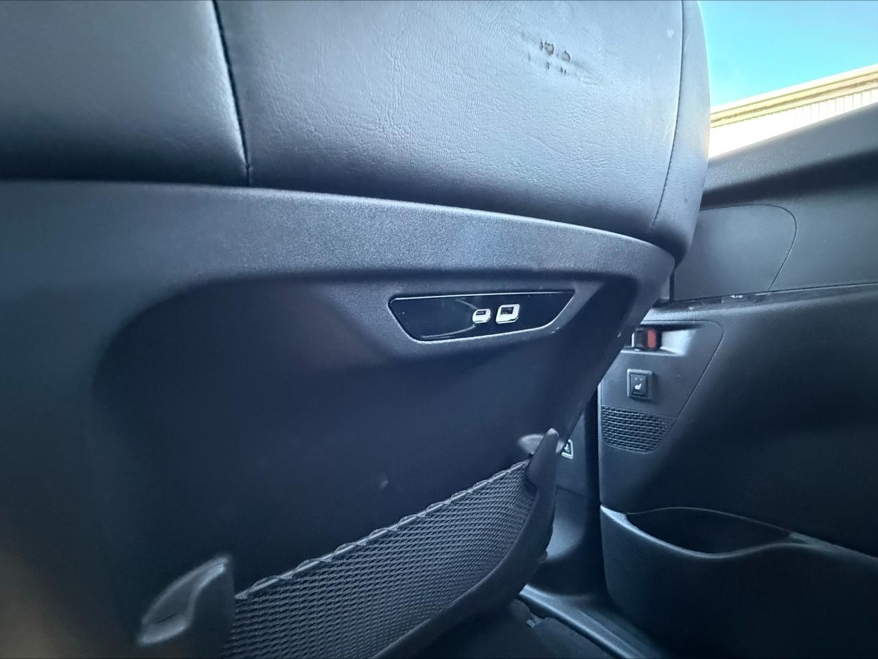 2024 Chrysler Pacifica LIMITED ALL  WHEEL DRIVE !!!  - PANOROOF - DEMO Photo