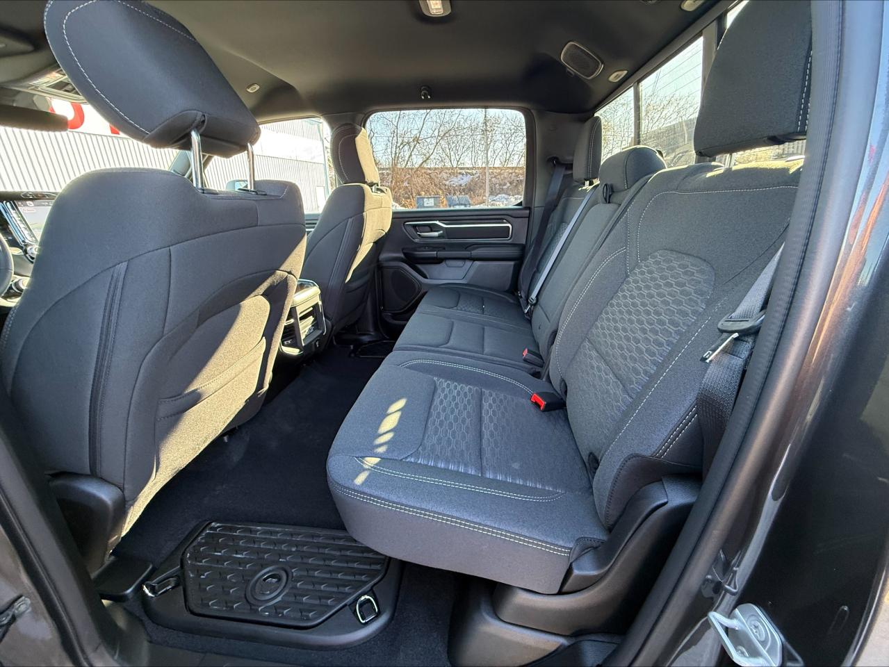 2025 RAM 1500 BIG HORN 4x4 -12 inch Nav- Night Edition, 1,400KM Photo