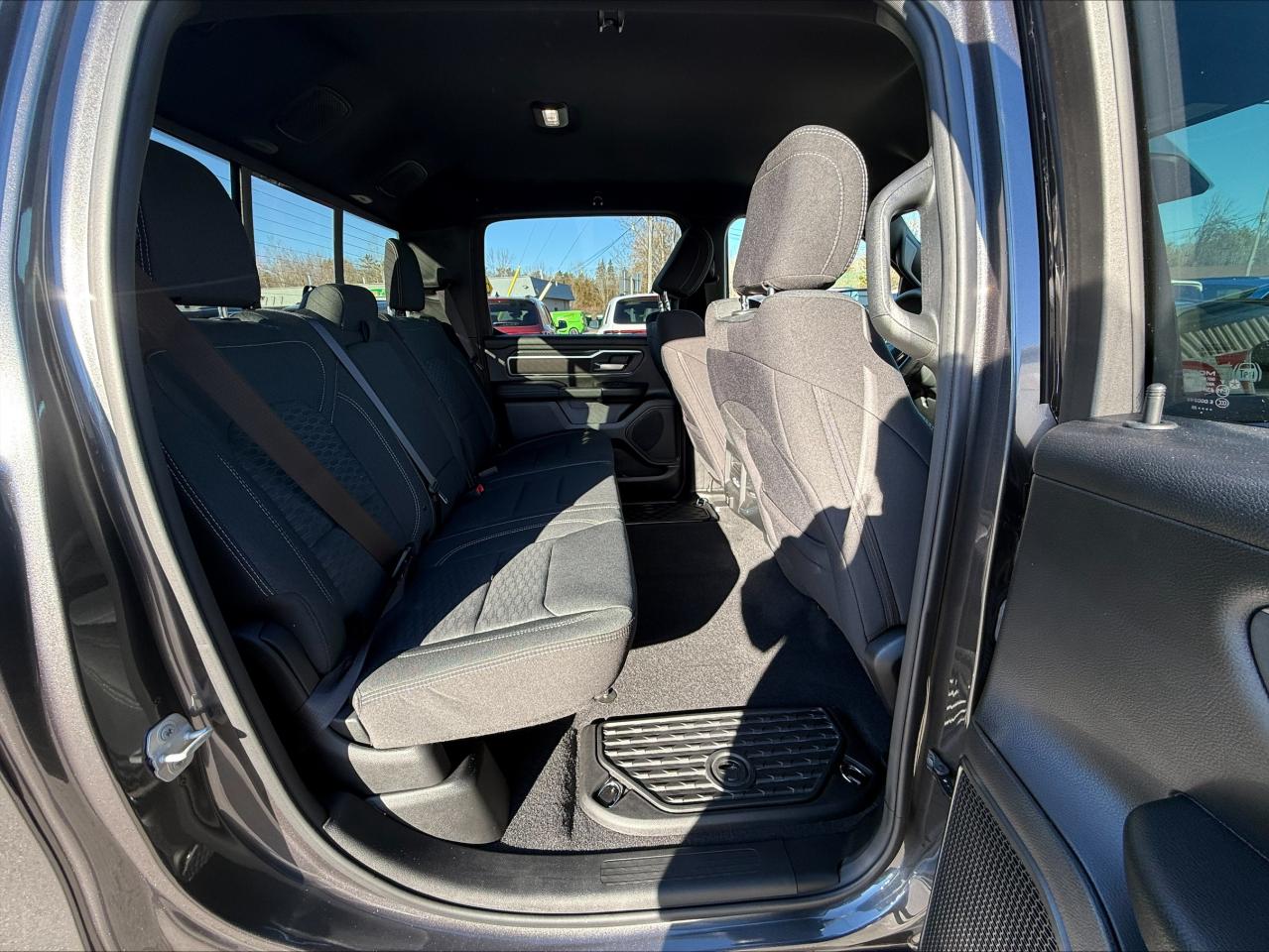 2025 RAM 1500 BIG HORN 4x4 -12 inch Nav- Night Edition, 1,400KM Photo