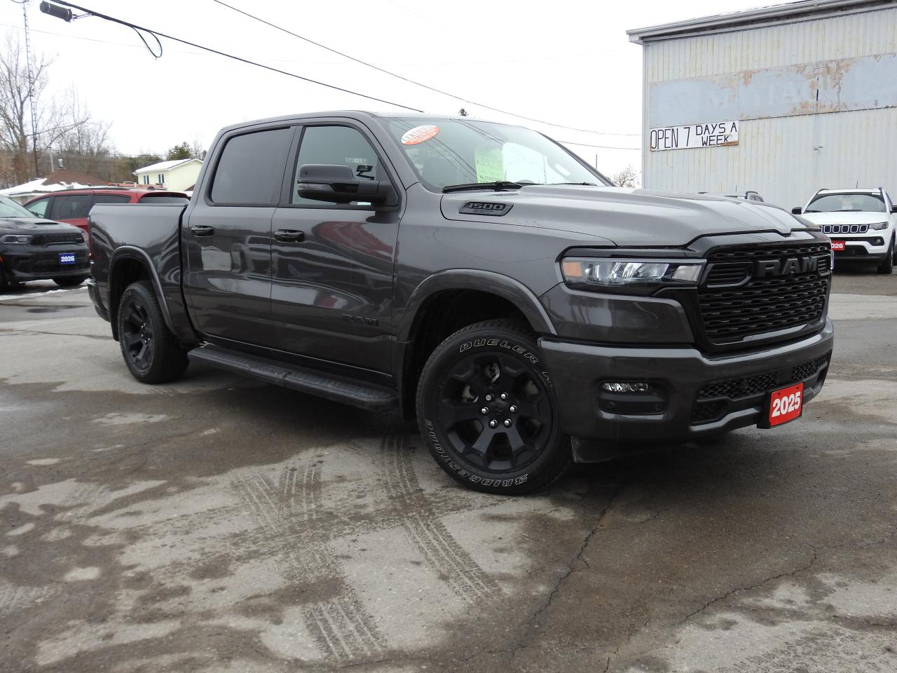 2025 RAM 1500 BIG HORN 4x4 -12 inch Nav- Night Edition, 1,400KM Photo