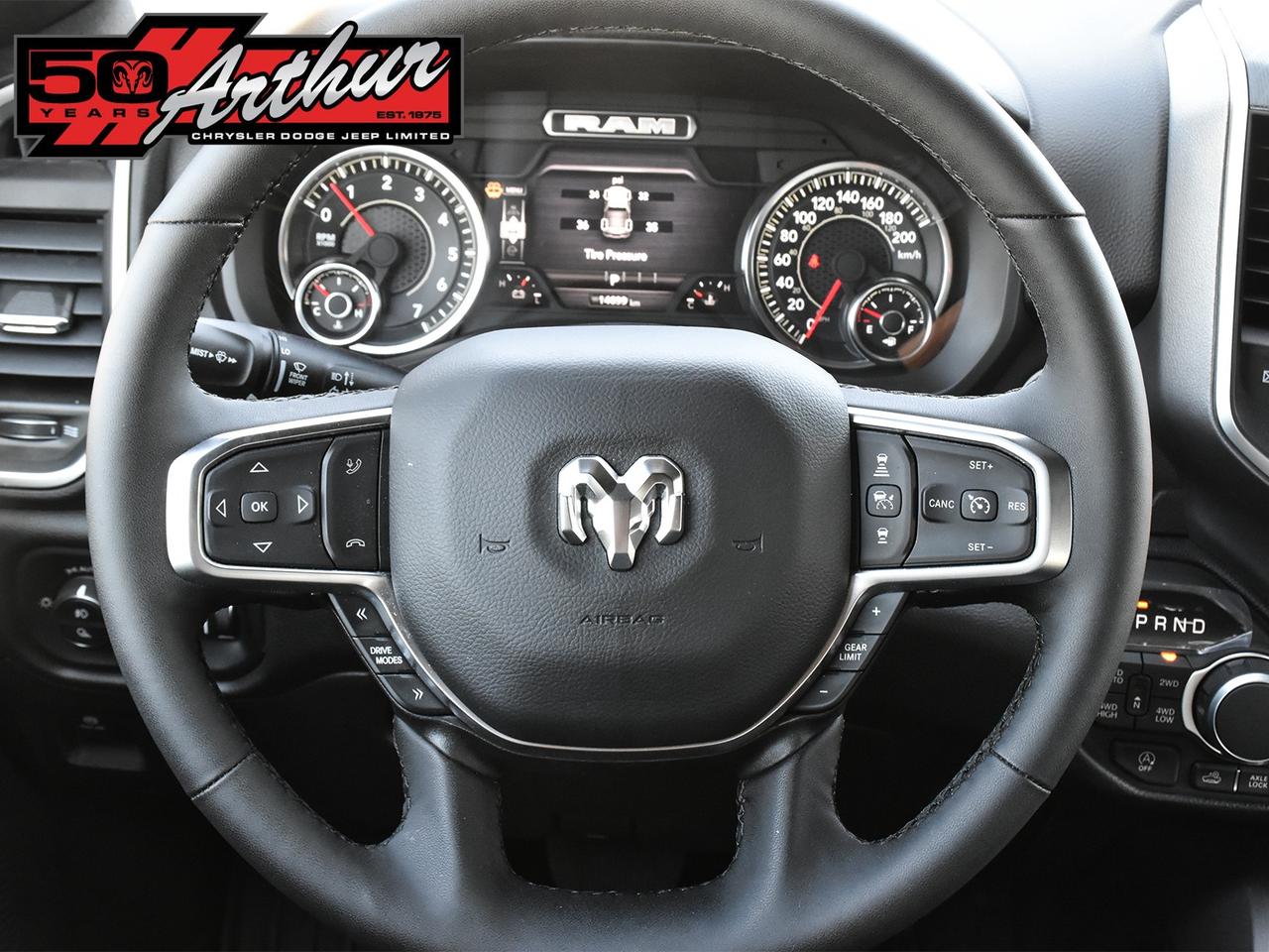 2025 RAM 1500 BIG HORN SPORT CREW CAB 4X4 Photo