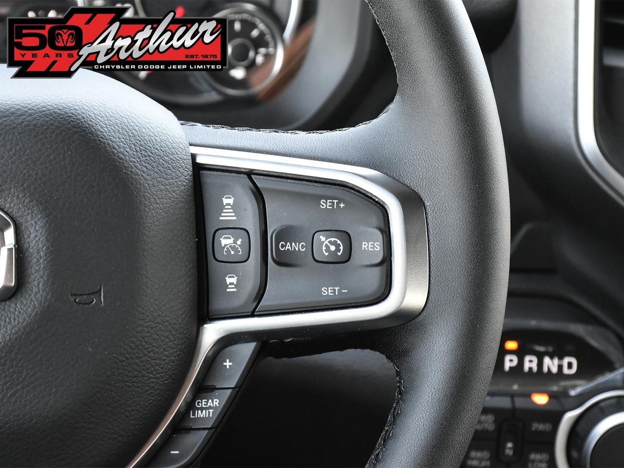 2025 RAM 1500 BIG HORN SPORT CREW CAB 4X4 Photo