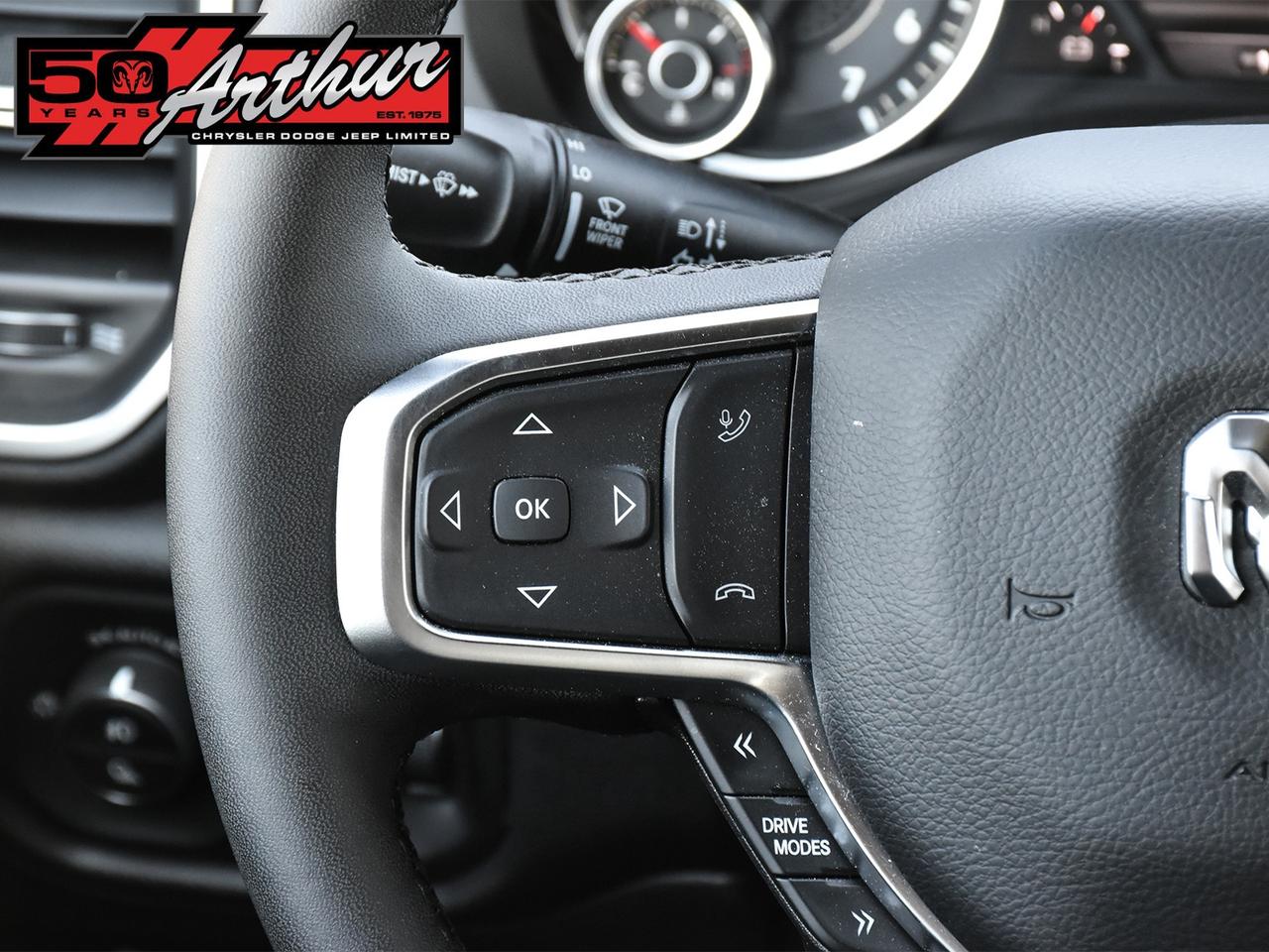 2025 RAM 1500 BIG HORN SPORT CREW CAB 4X4 Photo