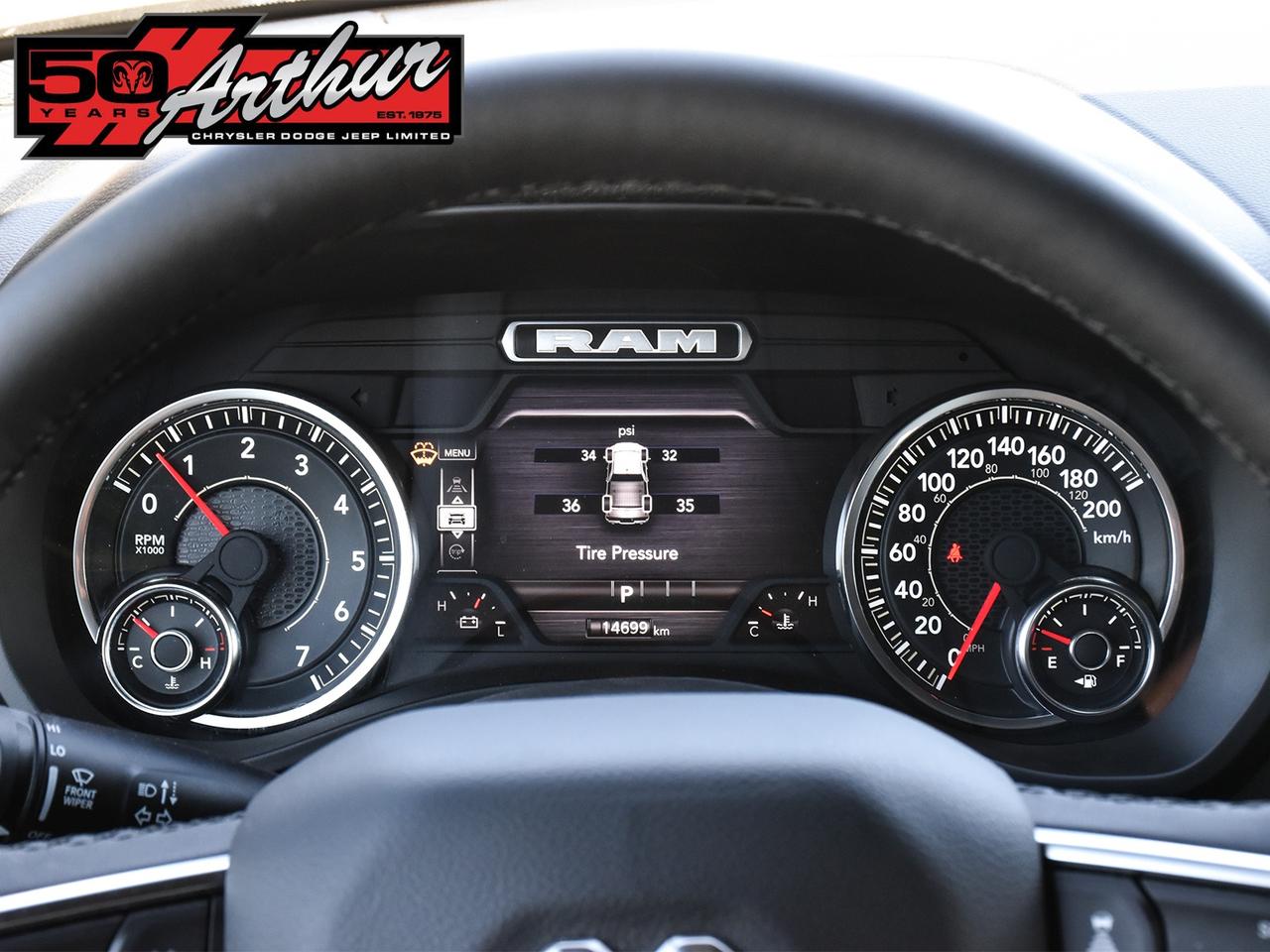 2025 RAM 1500 BIG HORN SPORT CREW CAB 4X4 Photo