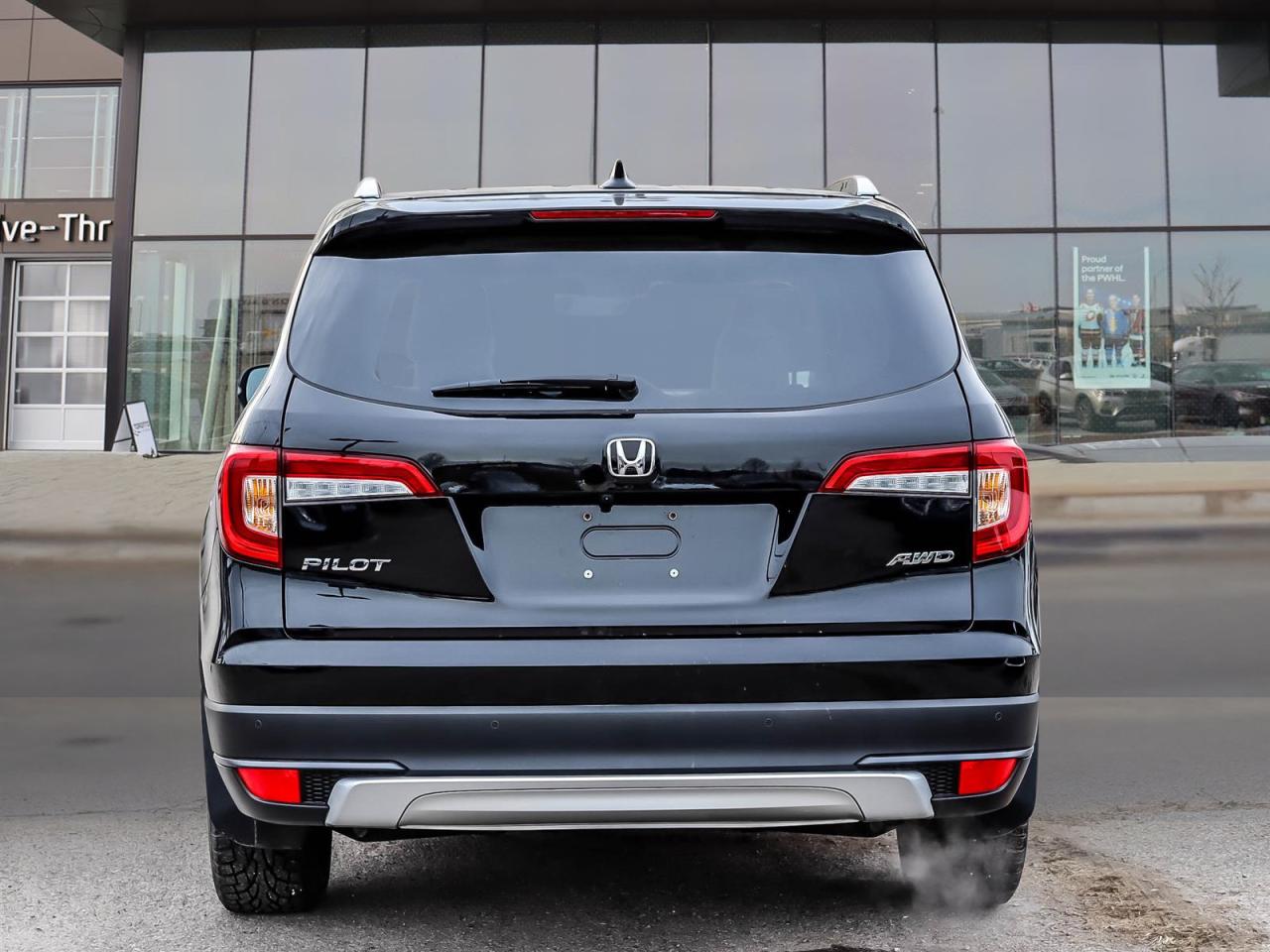 2022 Honda Pilot EX-L NAVI Photo3