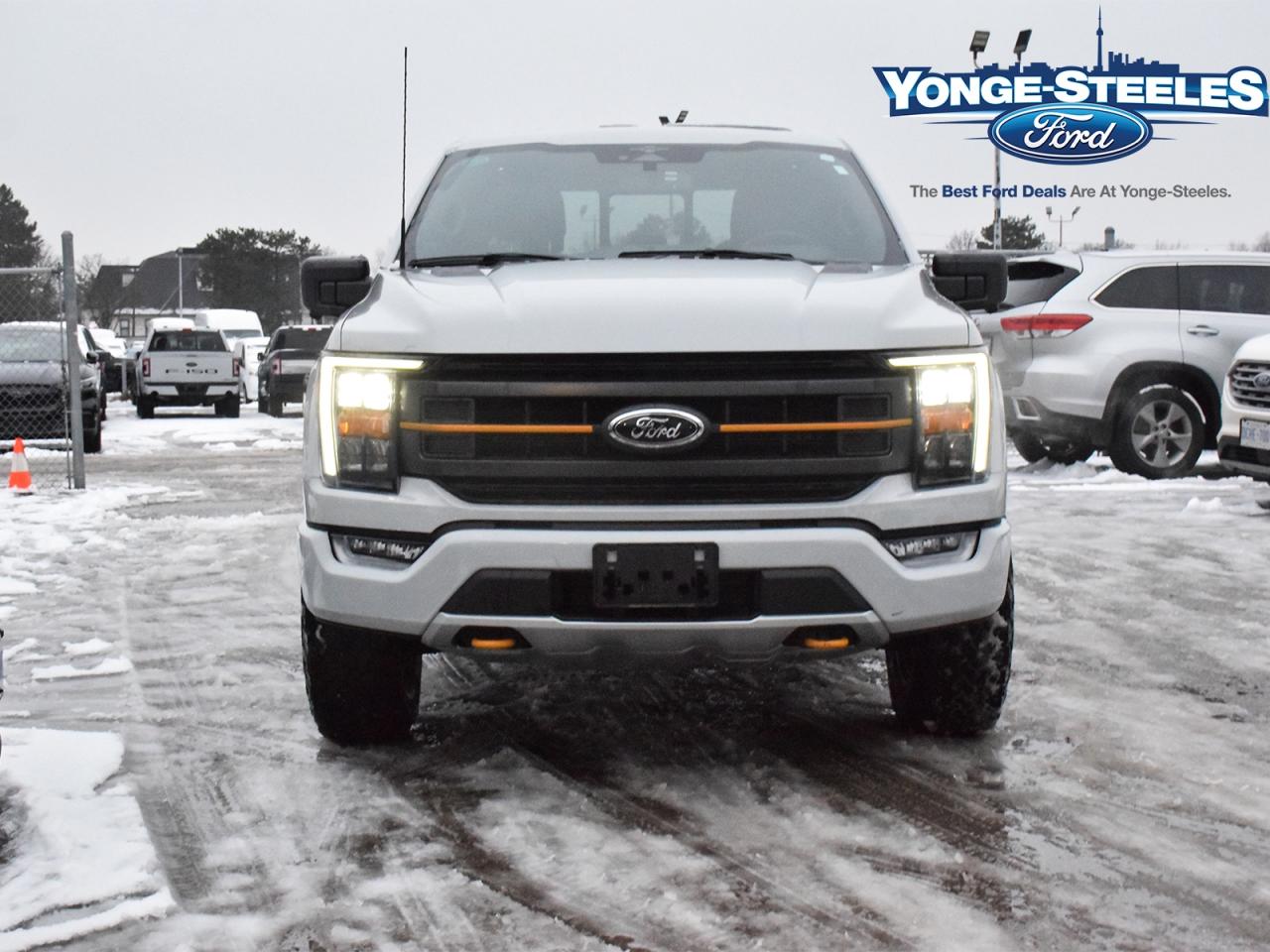 2023 Ford F-150 TREMOR ROOF ONE OWNER NO ACCIDENT EXECELLENT CONDI Photo3