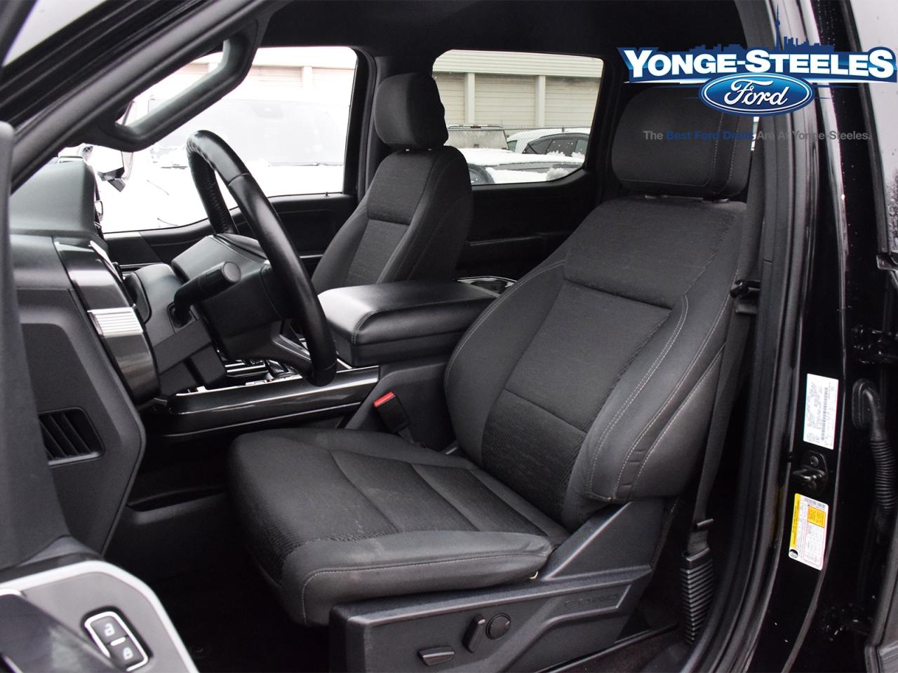 2021 Ford F-150 XLT 302A DEISEL POWER STROKE ONE OWNER FX4 Photo