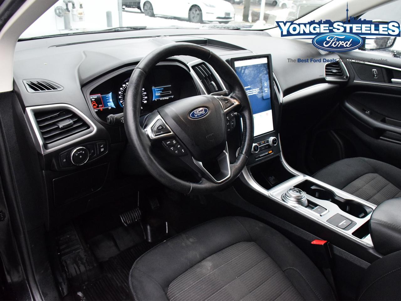 2022 Ford Edge SEL 201A CO-PILOT 360 COLD WEATHER PKG Photo