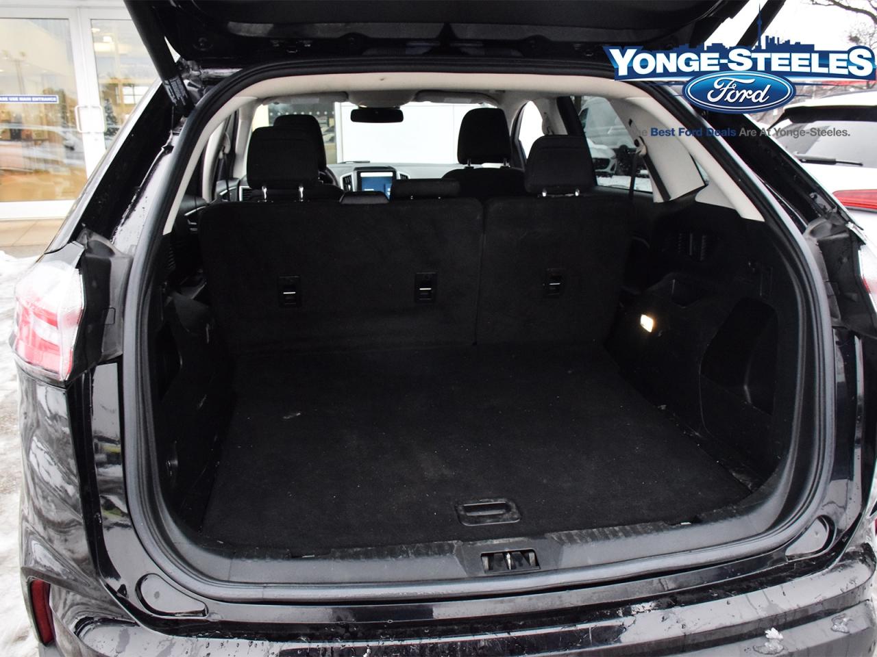 2022 Ford Edge SEL 201A CO-PILOT 360 COLD WEATHER PKG Photo