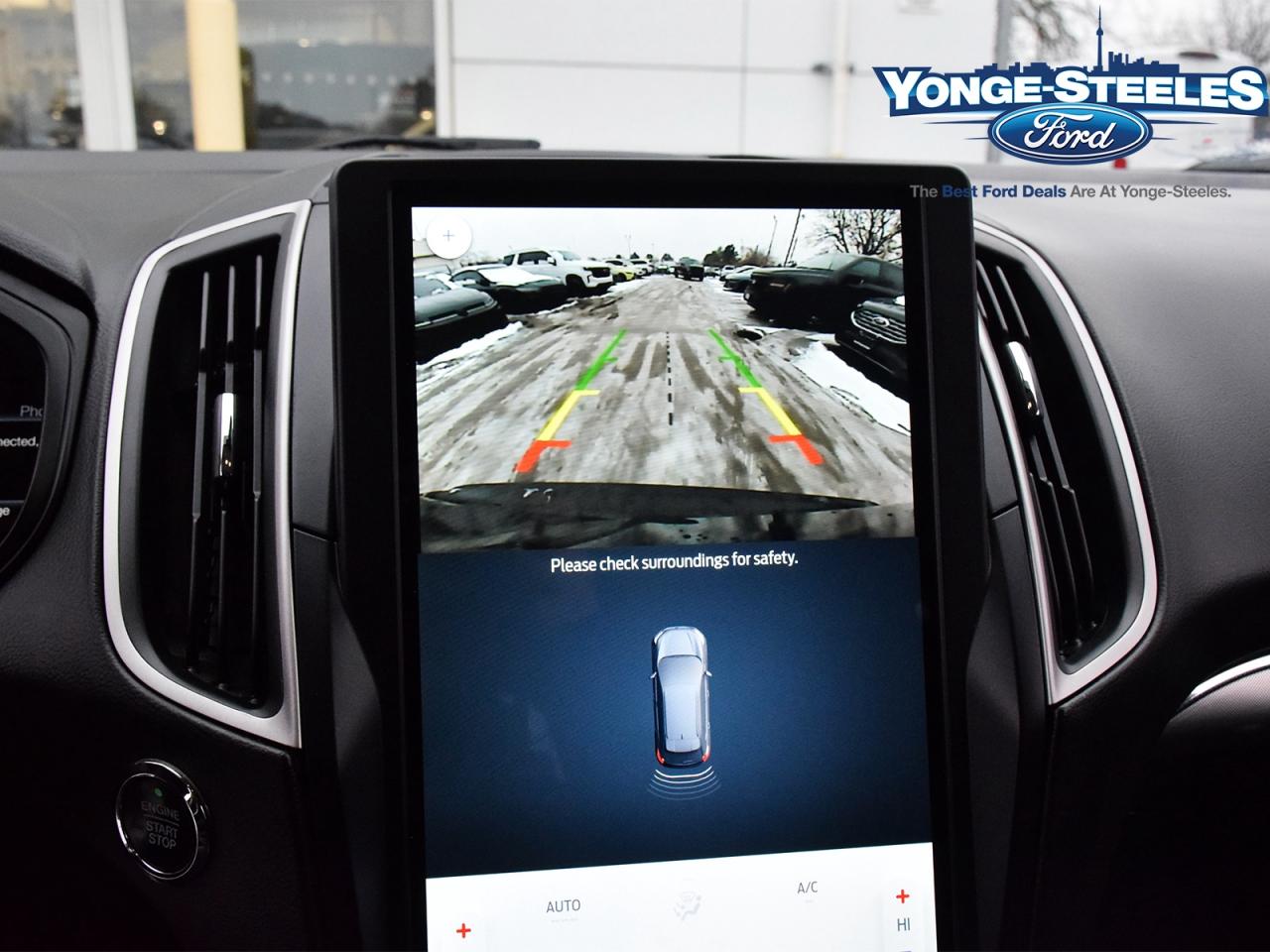 2022 Ford Edge SEL 201A CO-PILOT 360 COLD WEATHER PKG Photo