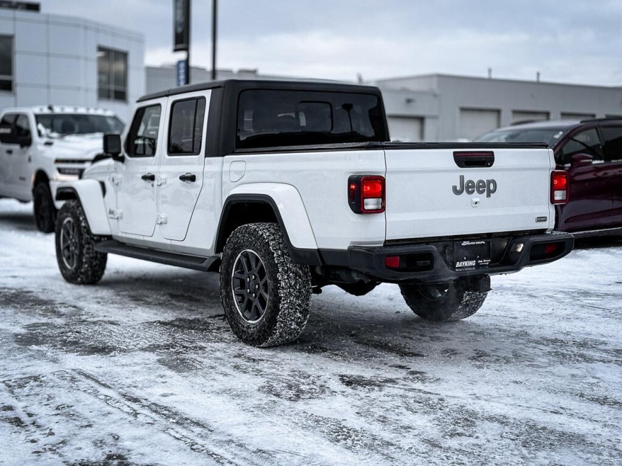 2021 Jeep Gladiator Overland   TOW PKG   HEATED SEATS   REMOTE START Photo
