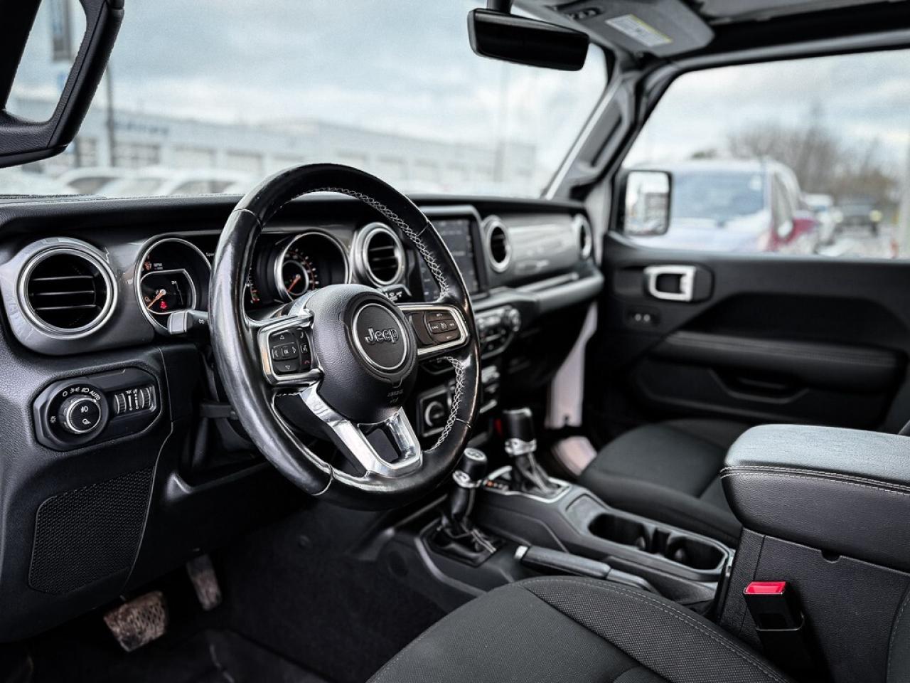 2021 Jeep Gladiator Overland   TOW PKG   HEATED SEATS   REMOTE START Photo