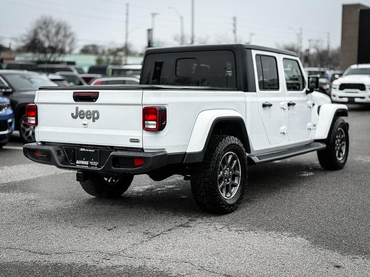 2021 Jeep Gladiator Overland   TOW PKG   HEATED SEATS   REMOTE START Photo
