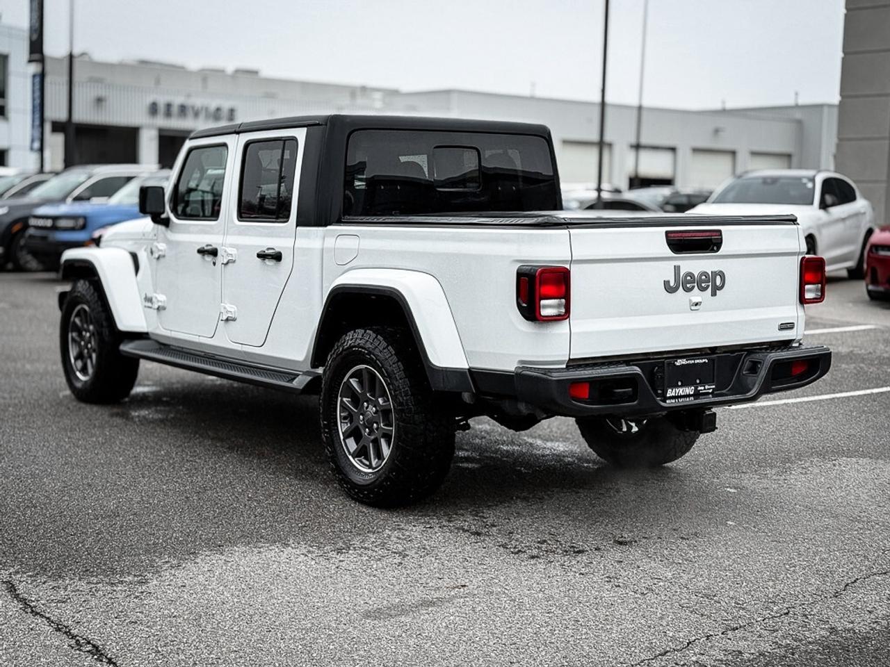 2021 Jeep Gladiator Overland   TOW PKG   HEATED SEATS   REMOTE START Photo