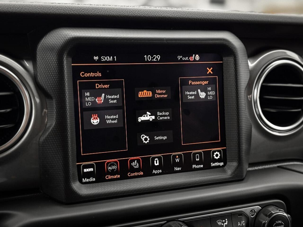 2021 Jeep Gladiator Overland   TOW PKG   HEATED SEATS   REMOTE START Photo